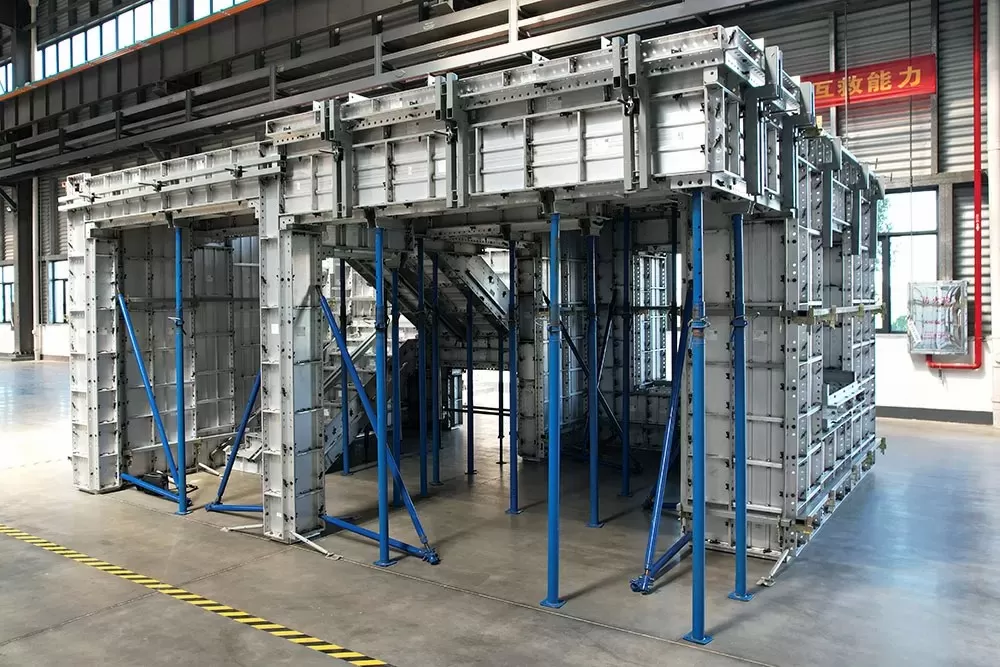 Почему системы алюминиевой опалубки не работают без соответствующих аксессуаров